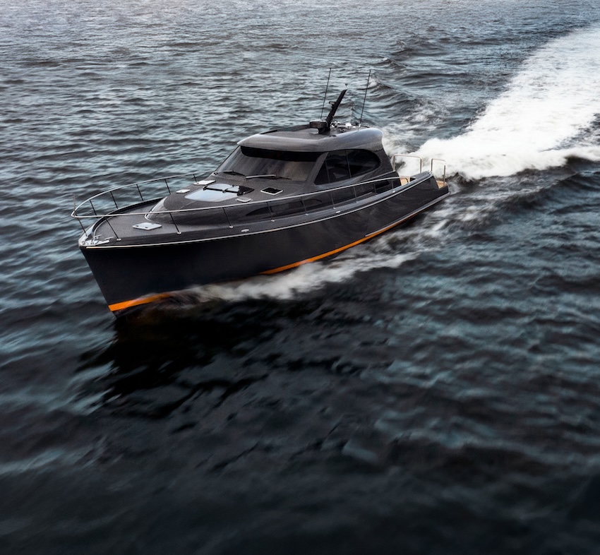 Palm Beach Motor Yachts